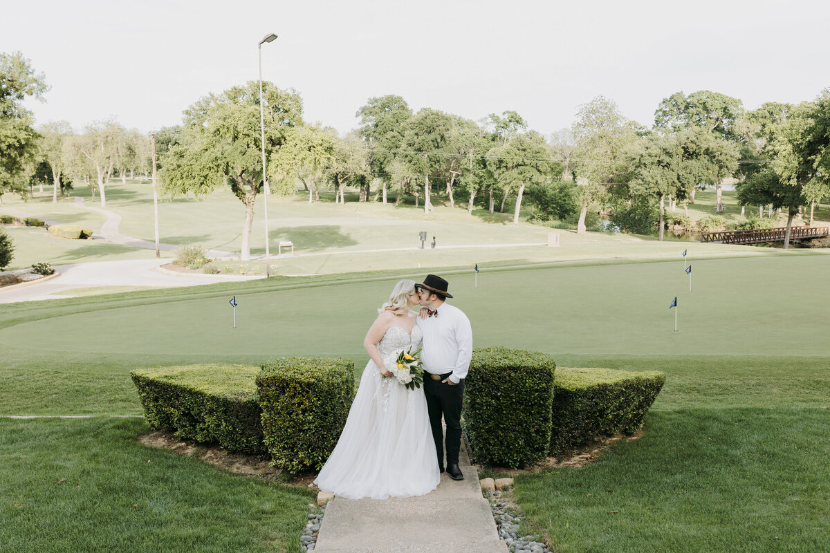 reTheBurrowWeddingPhotography-970