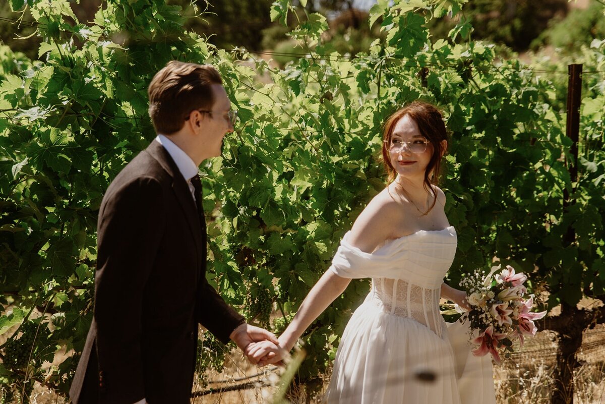 Alexander Valley Winery Elopement Meg Cooper Photo - 24