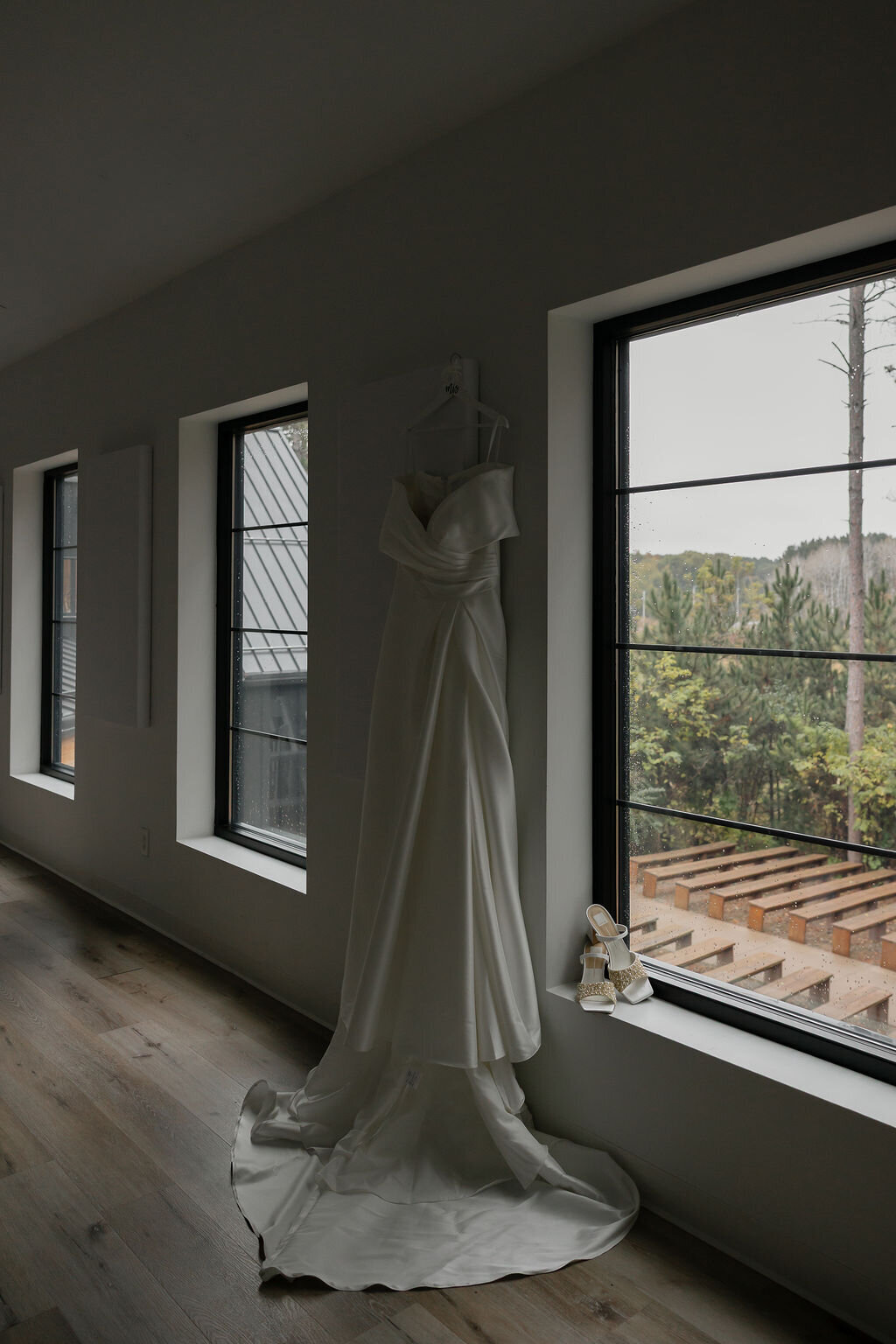 Cambridge, Minnesota Wedding Photo75