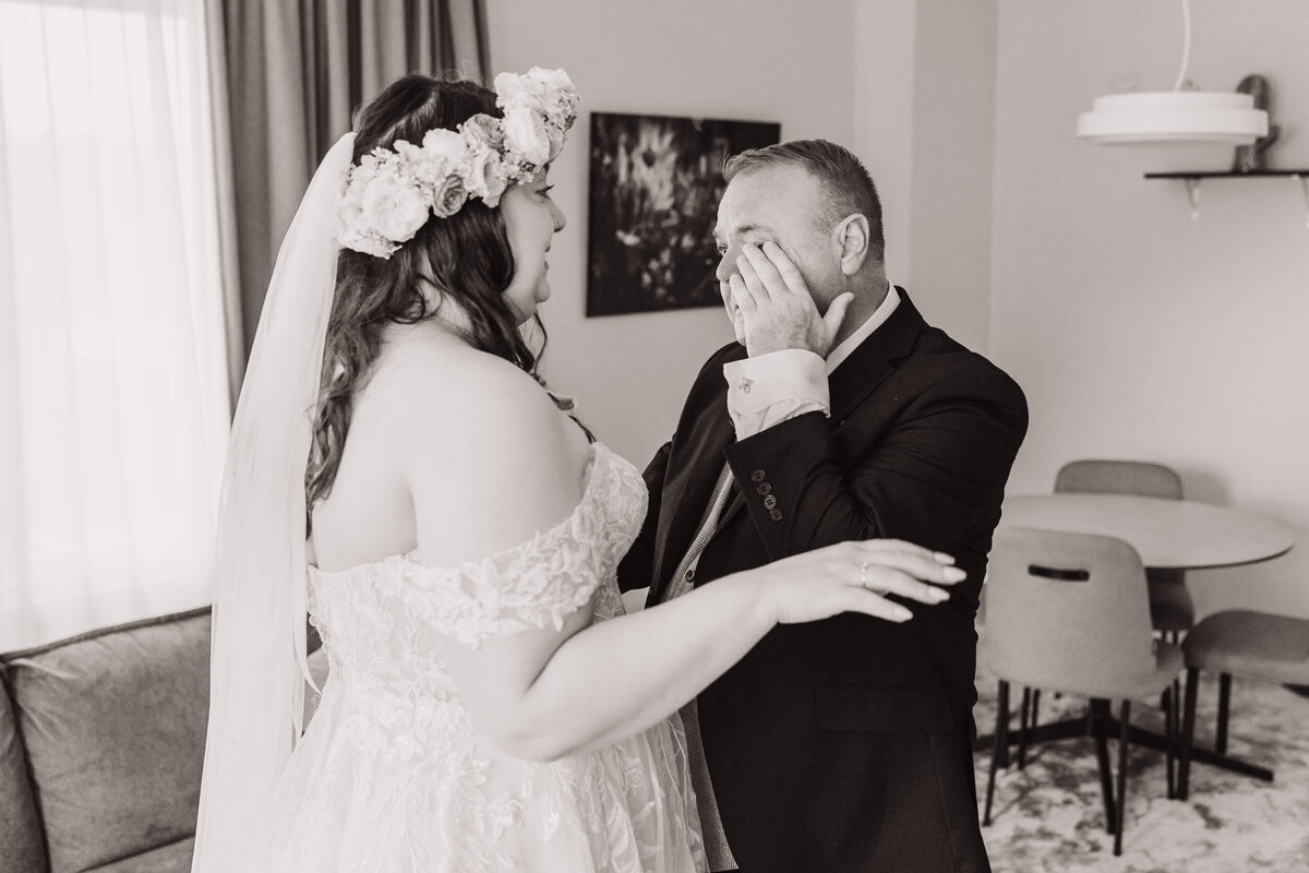 Bröllopsfotografering first look