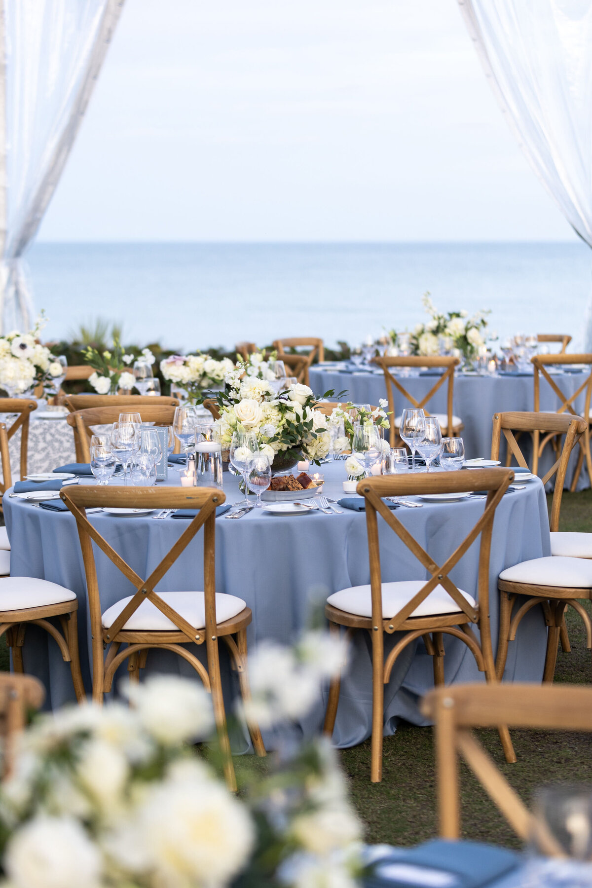 Palm Beach Jupiter Vero Beach wedding planner wedding design wedding coordination Florida wedding full service wedding planner full service wedding management South Florida wedding classic wedding design partial wedding planner destination wedding 39