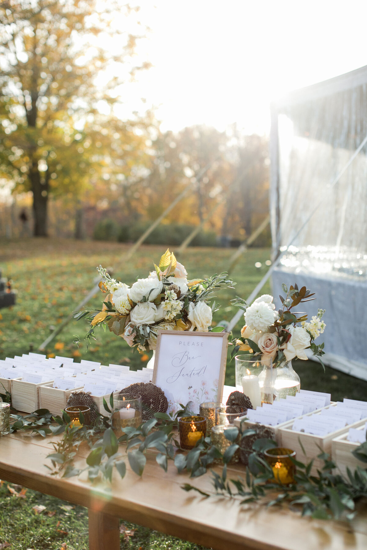 seating-card-display-fall-rustic