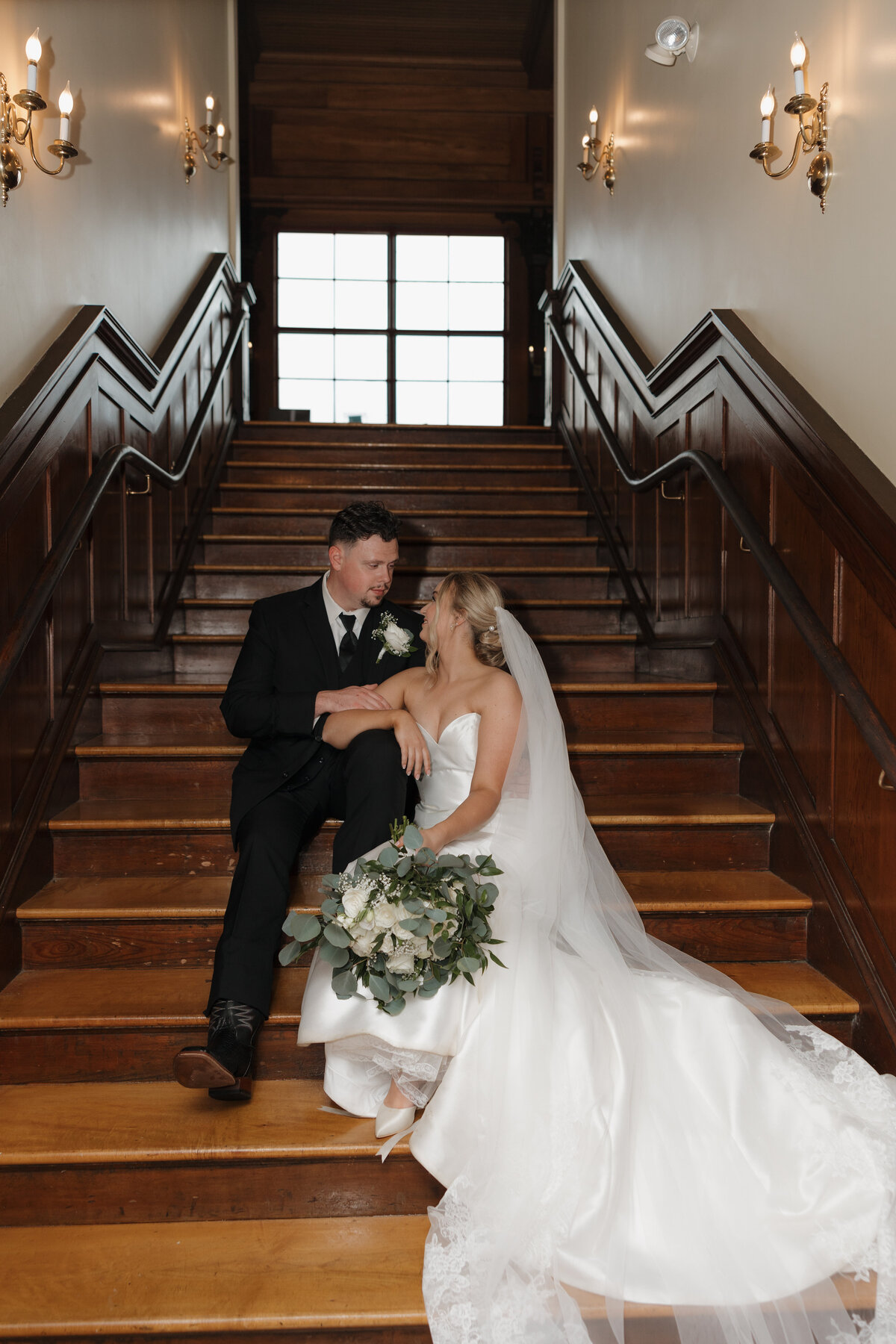 K. Lauren Photography - Rachel & Colby Wedding Sneak Peeks-49