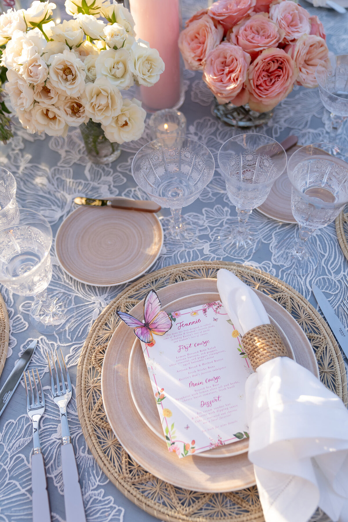 49_nuage-blue-white-linens