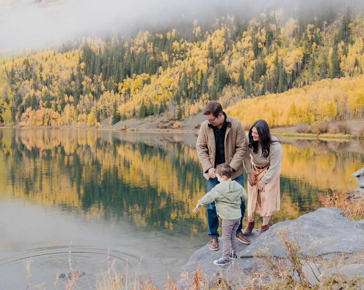 Sam-Murch-Photography-Ouray-Colorado-Fall-Family-Photography-6