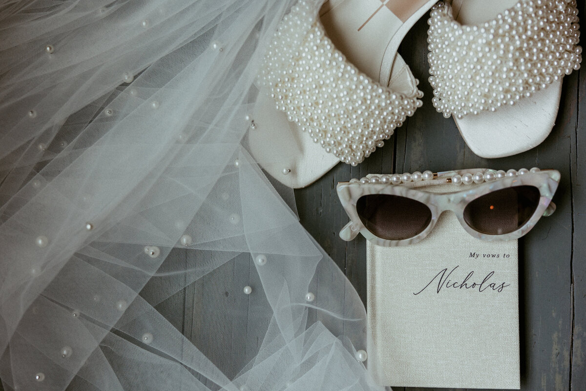Emma-Knutson-Photography-Chicago-Wedding-N+N-Fairlie-