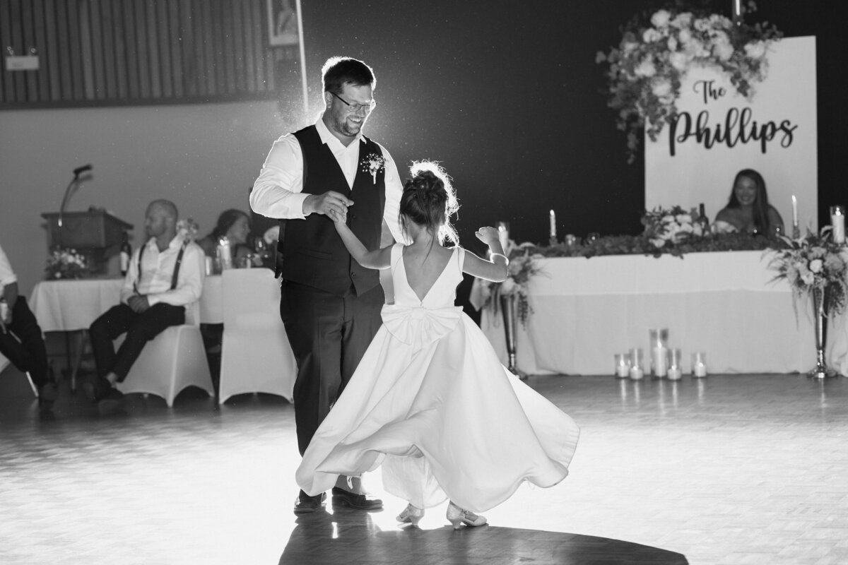 Elegant Wedding Golf Course Sunset Champagne177