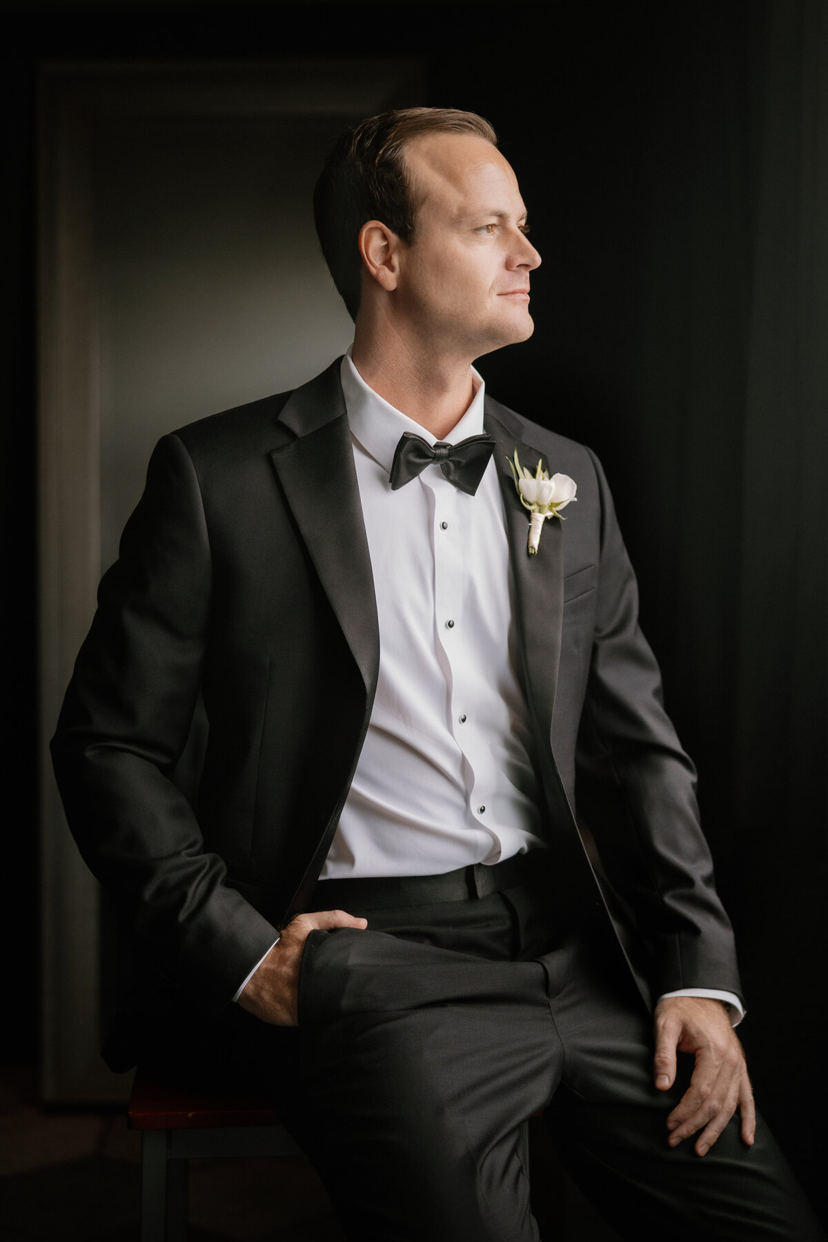 Ed and Aileen Photography Chicago Illinois Digital Film Wedding Engagement Photographers Destination The Wade Hotel6