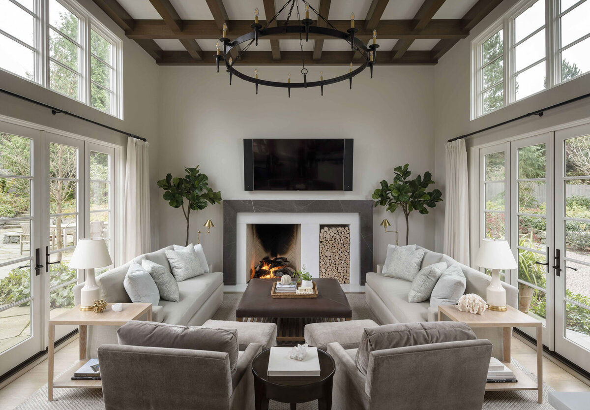 1-neutral-family-room-wood-beam-ceiling