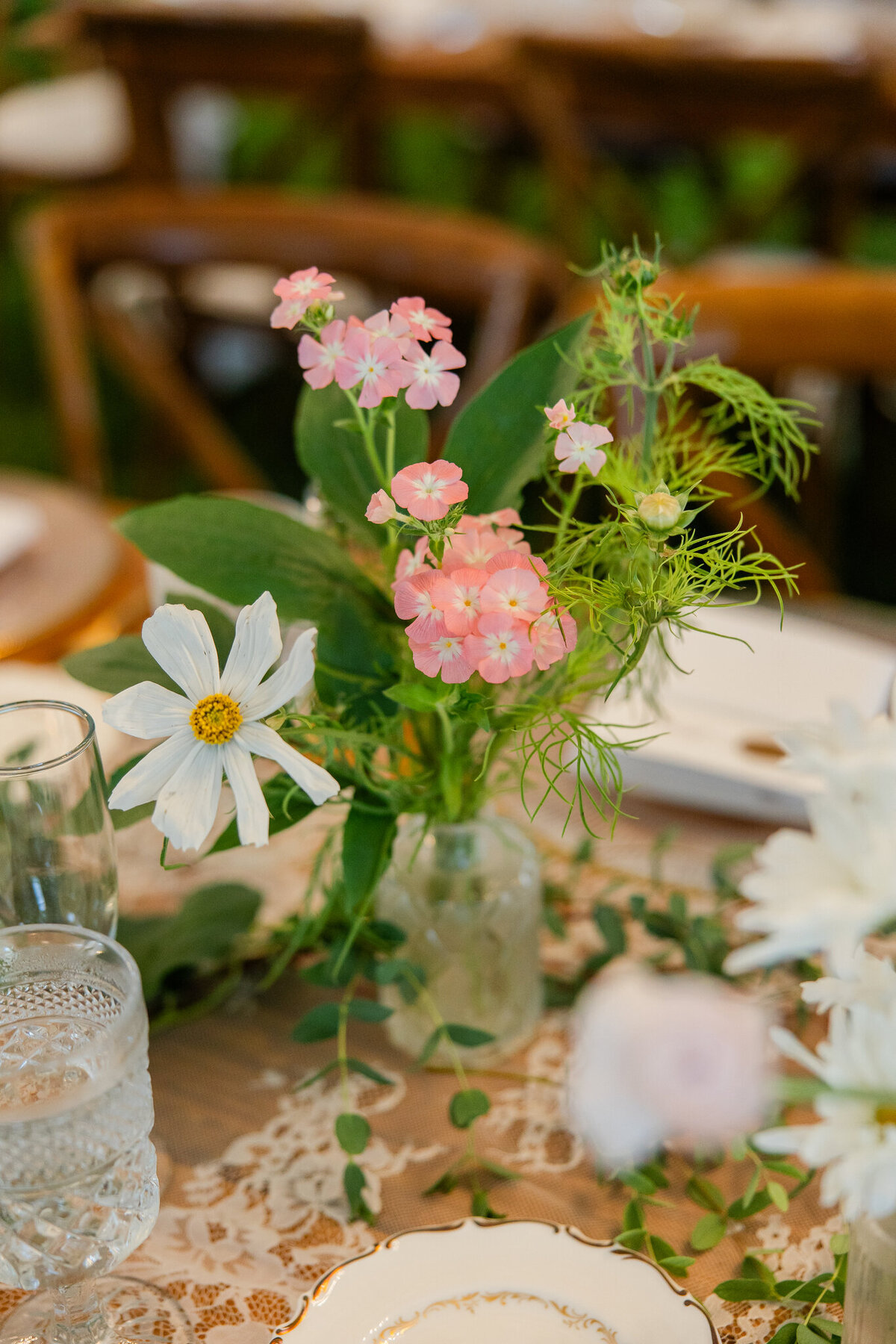 phelps-hathaway-house-organic-wedding-flowers-6