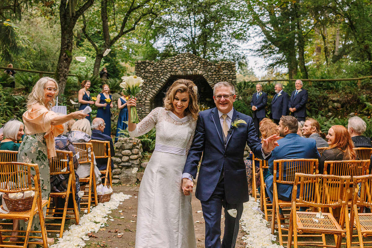 PNW Outdoor Wedding Venue- Lodge at St Edward - Seattle