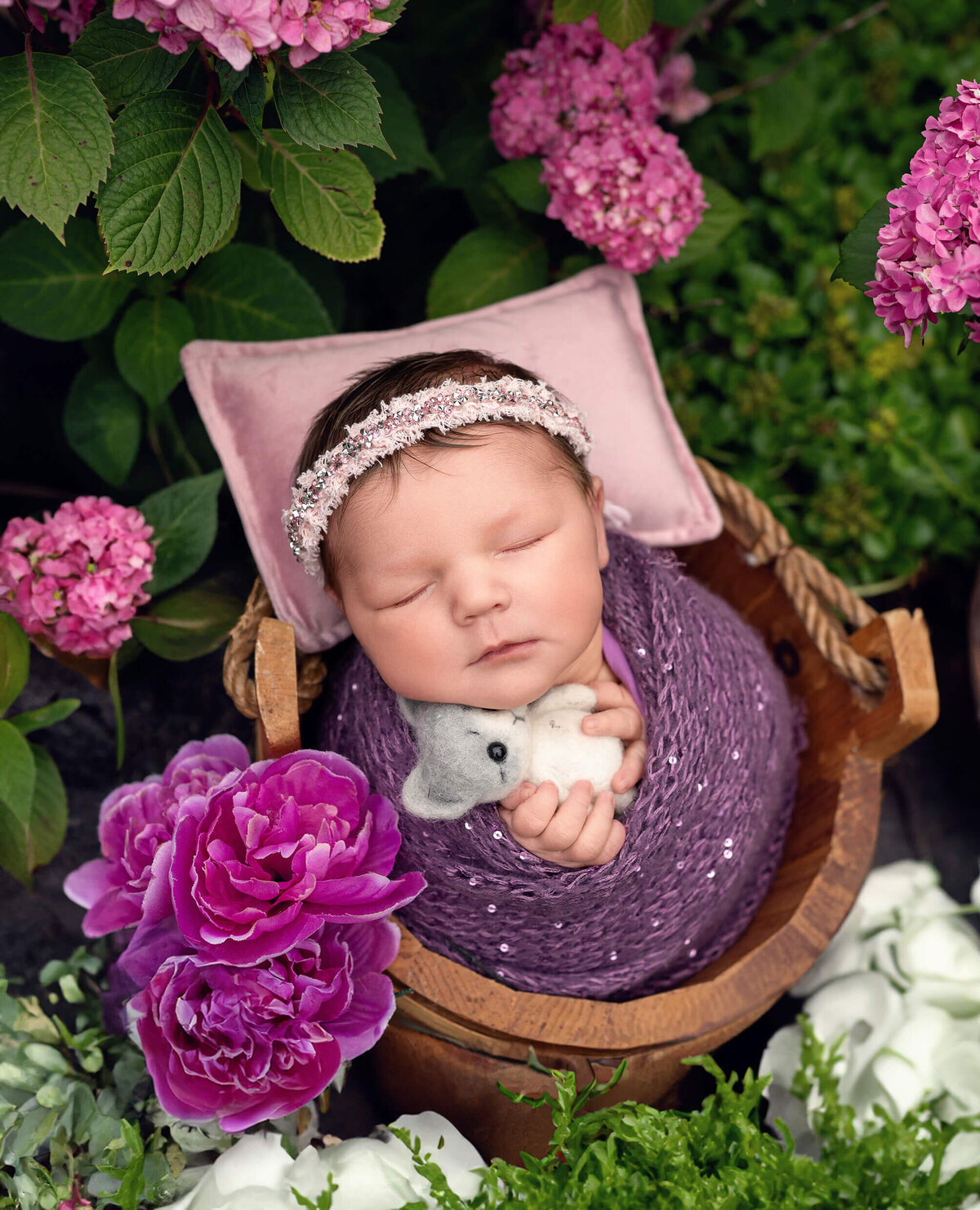 toronto-newborn-photographer-900 (8)