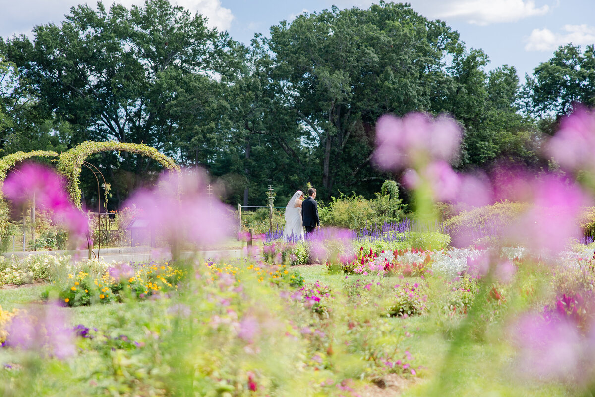 20240823_Elizabeth Park Wedding_West Hartford CT_01-First Look-89