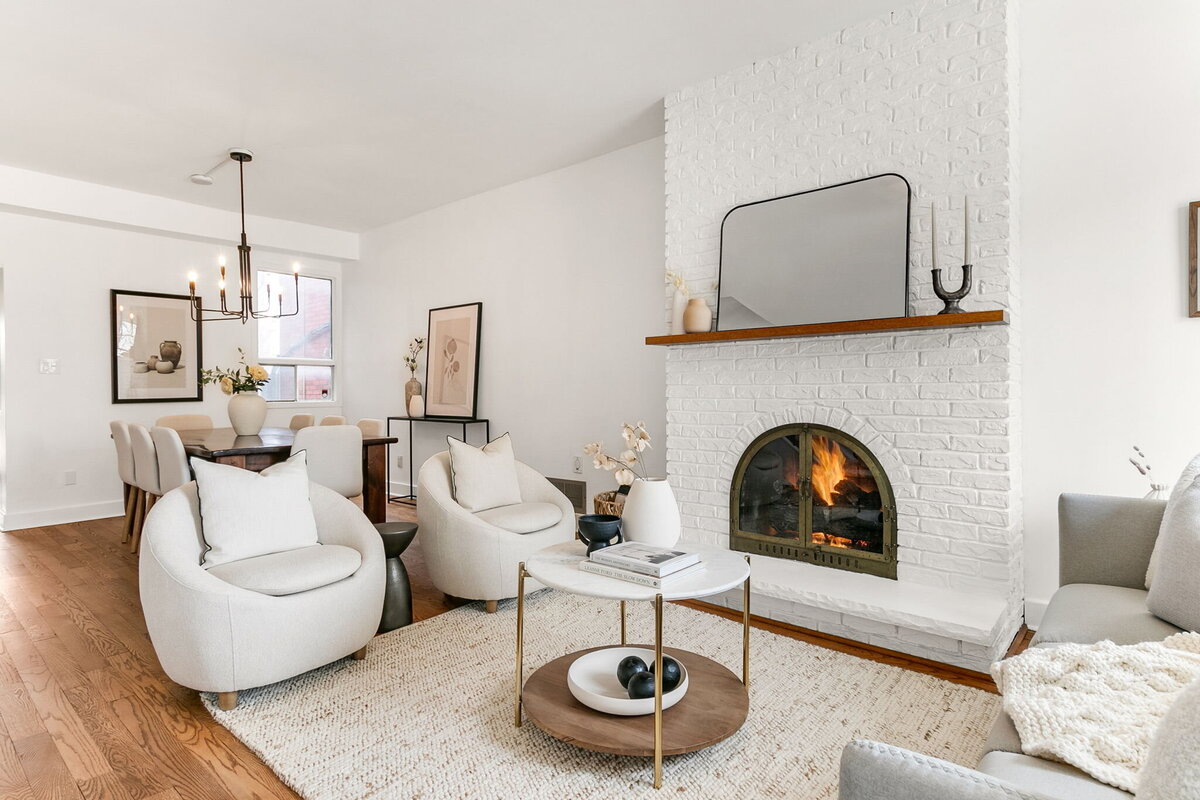 10-web-or-mls-8_003_Living Room