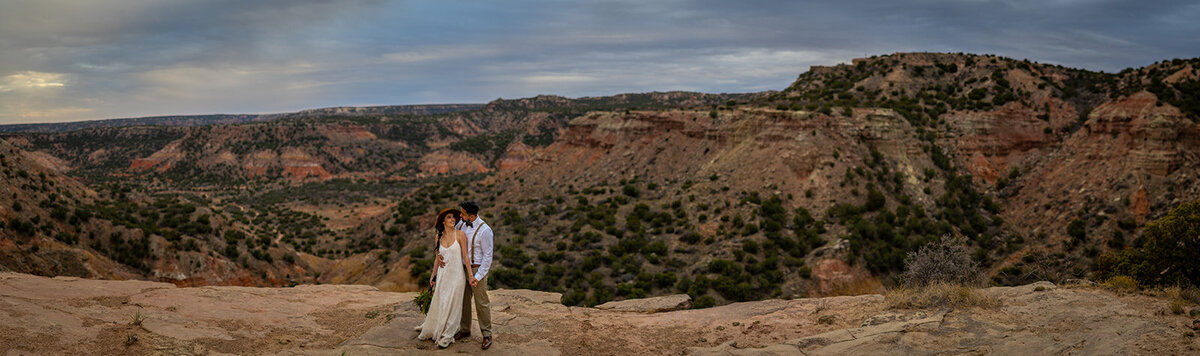 Lili_and_David_2020_Canyon_and_Pine_PaloDuro_Panorama