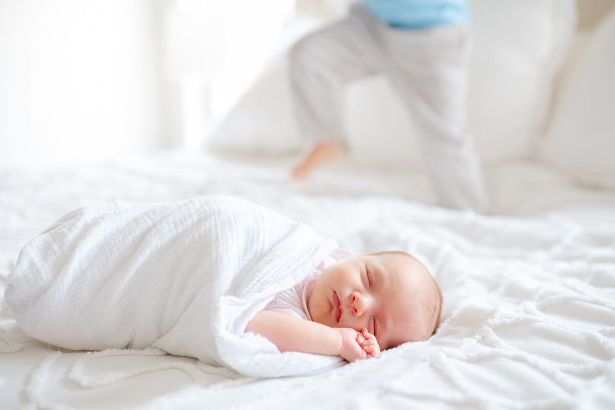 newborn photography cave springs-2569