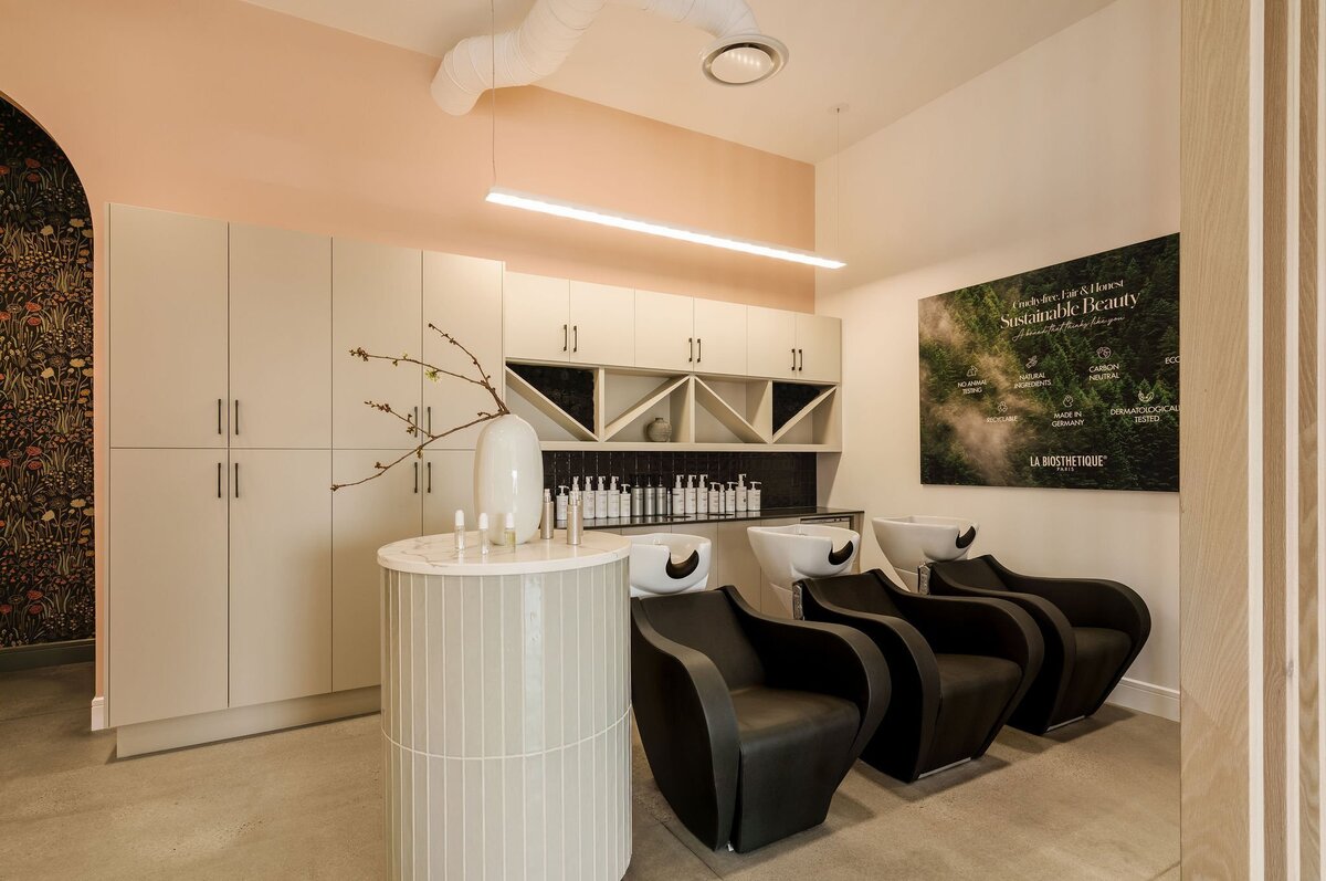 ChandraLaineDesign_SalonOlivine_20