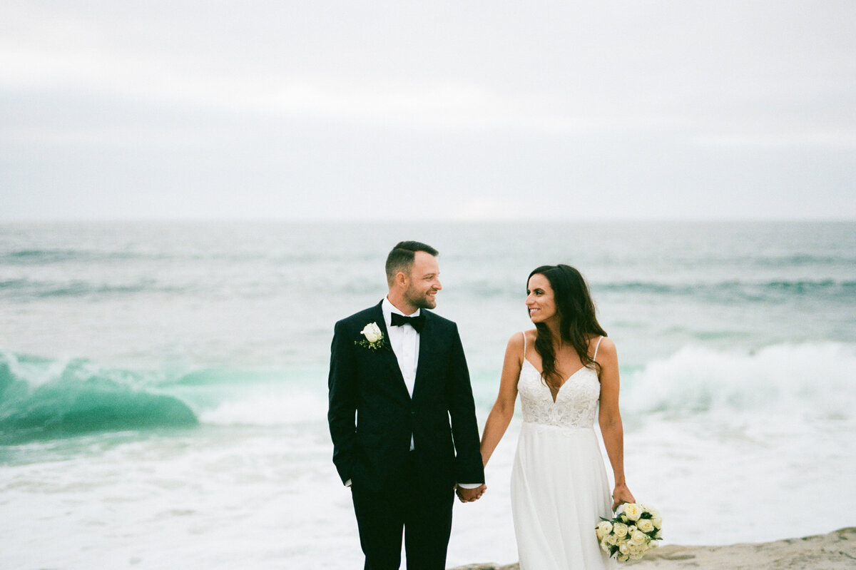 35mm Film Wedding Photography-071-360460010015