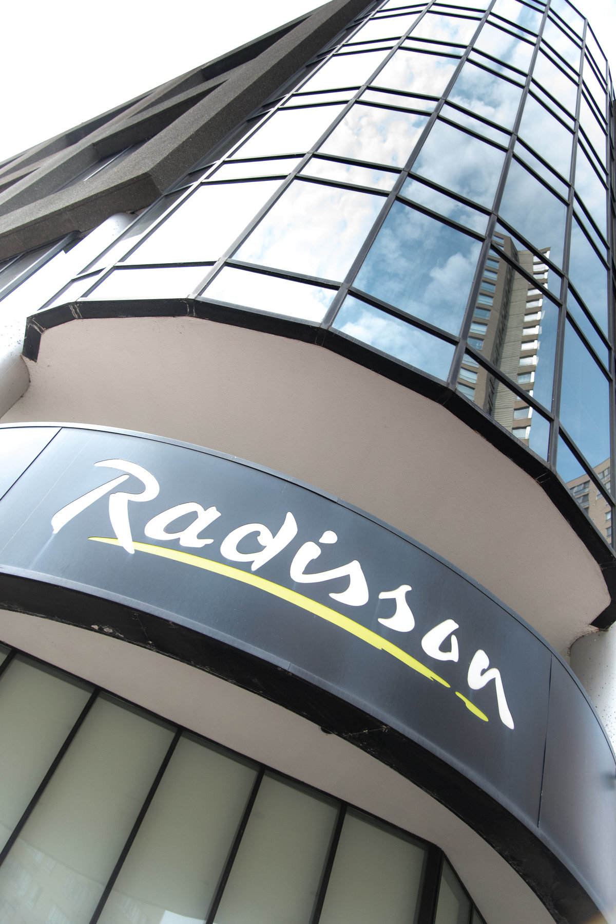 Radisson-68