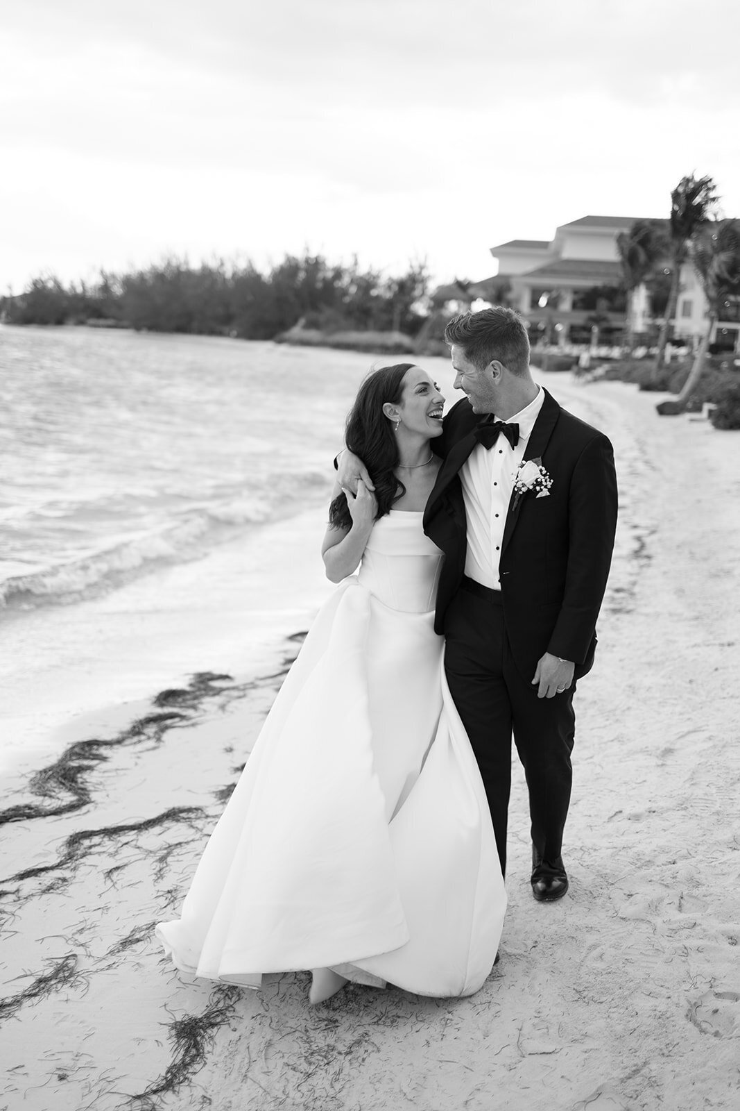 7. Newly Weds_SunnyLeePhoto-124