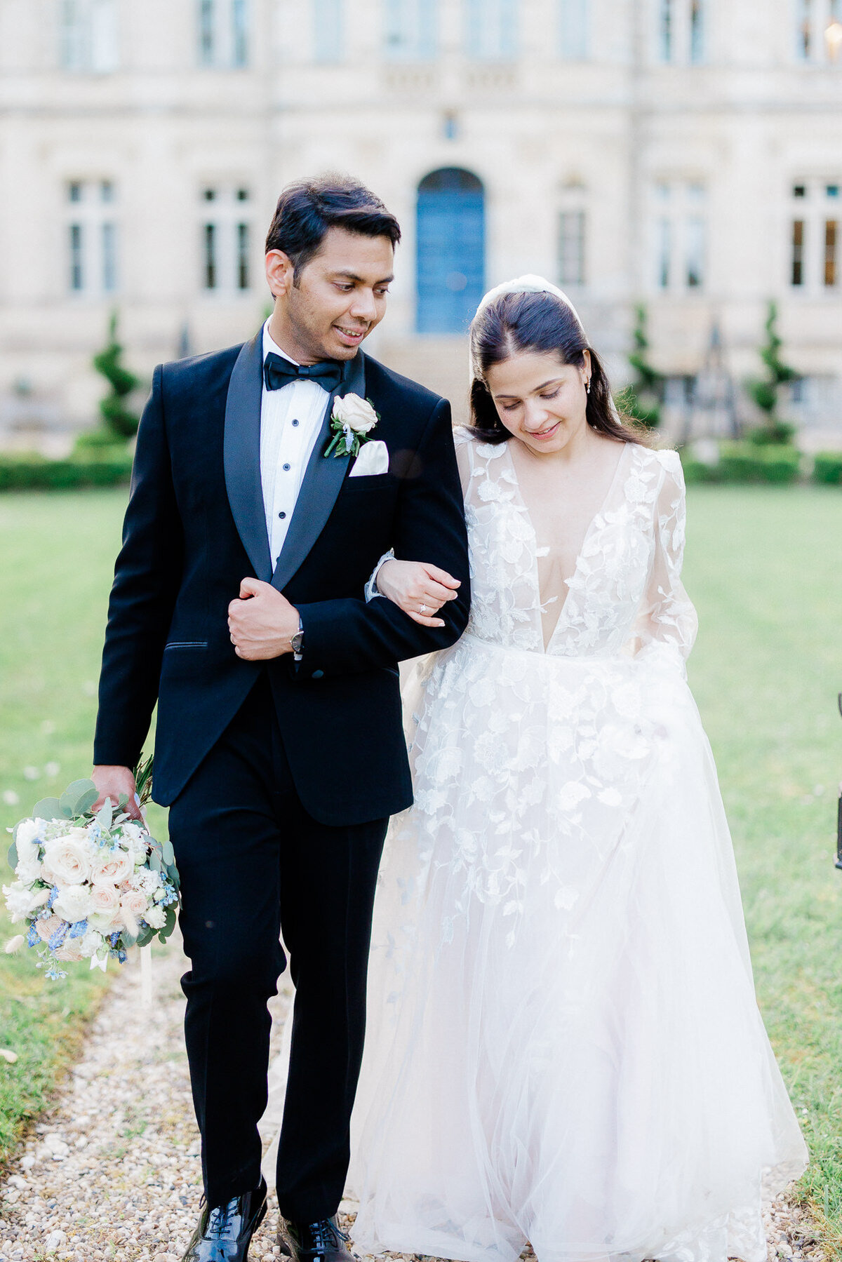 Modern_Chic_Chateau_Valouze_Destination_Wedding_Photographer-200