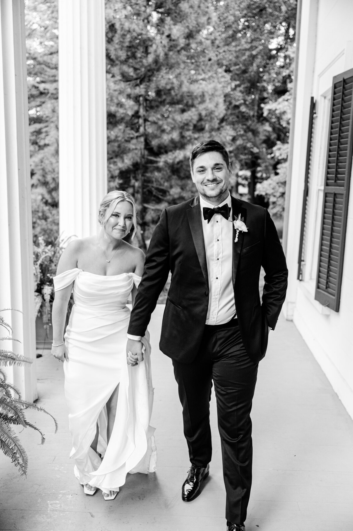 Black and White Wedding Photographers in Connecticut