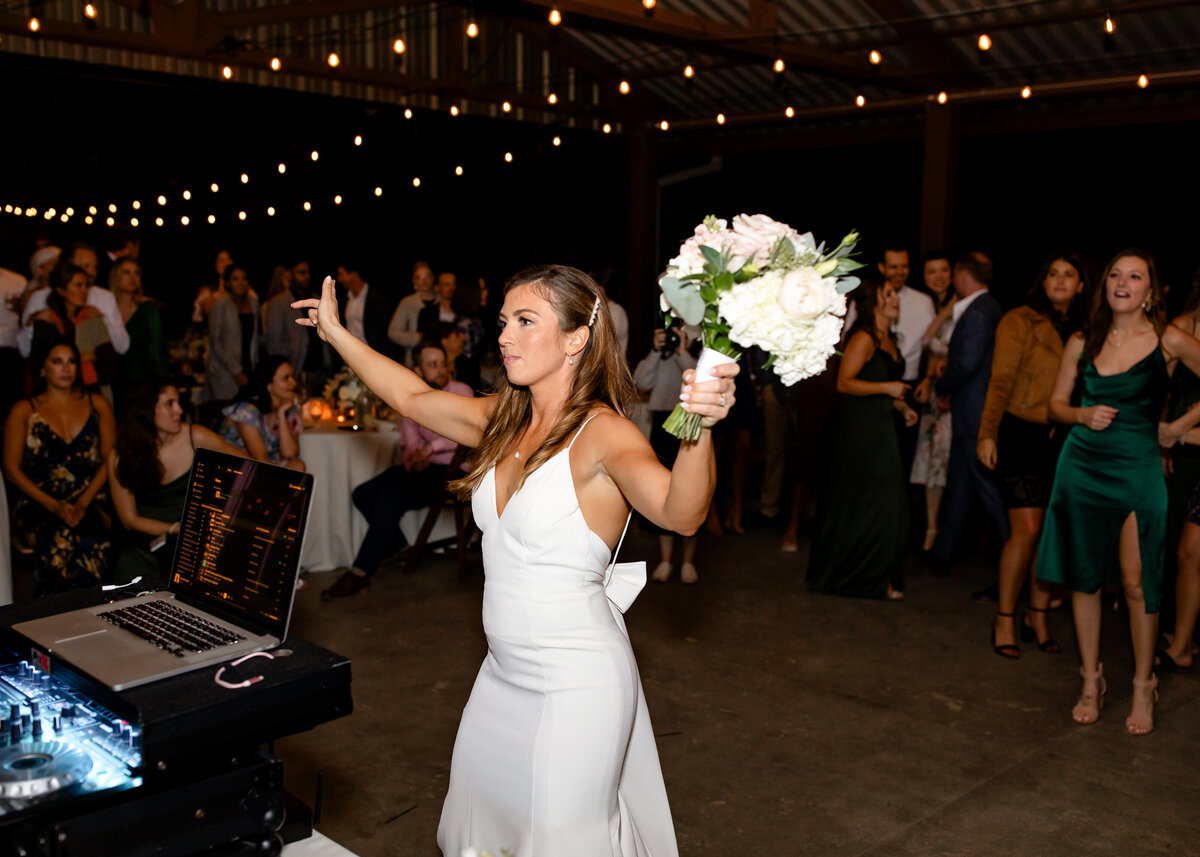 10222023_MaryBeth+BryceWedding_VenturaCA_AnjaJensenPhotography-576
