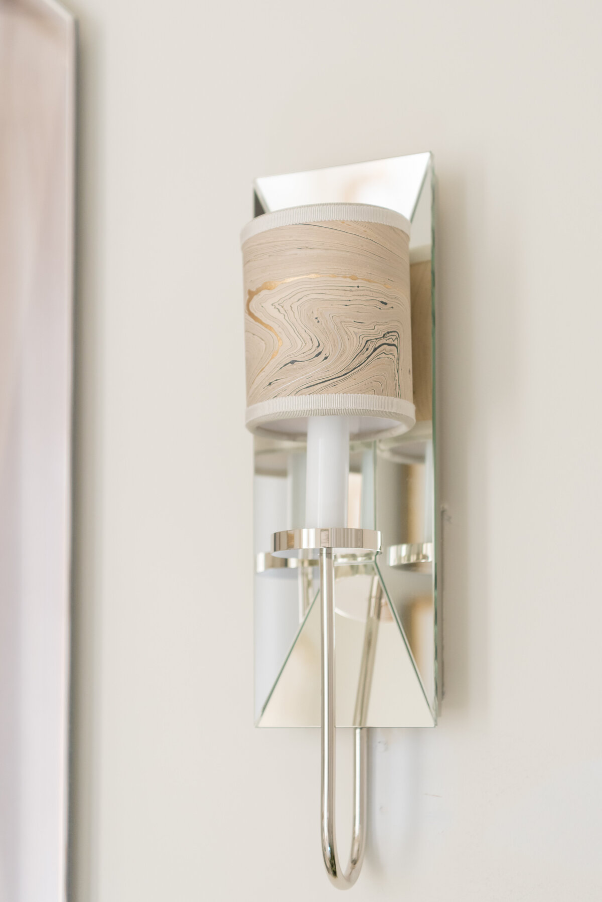 Home for the Holidays Showhouse - Bedroom - Evan Millárd Interior Design