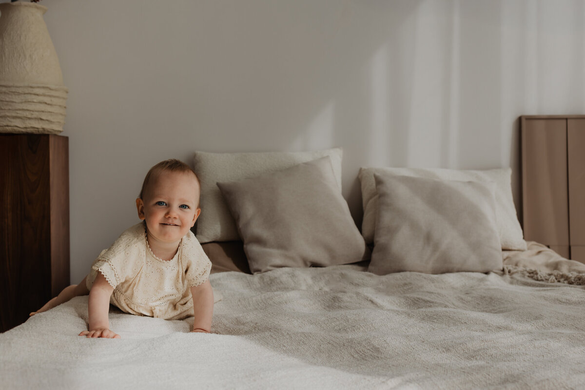 Momentsbymichelle-StudioMoments-Motherhood-1