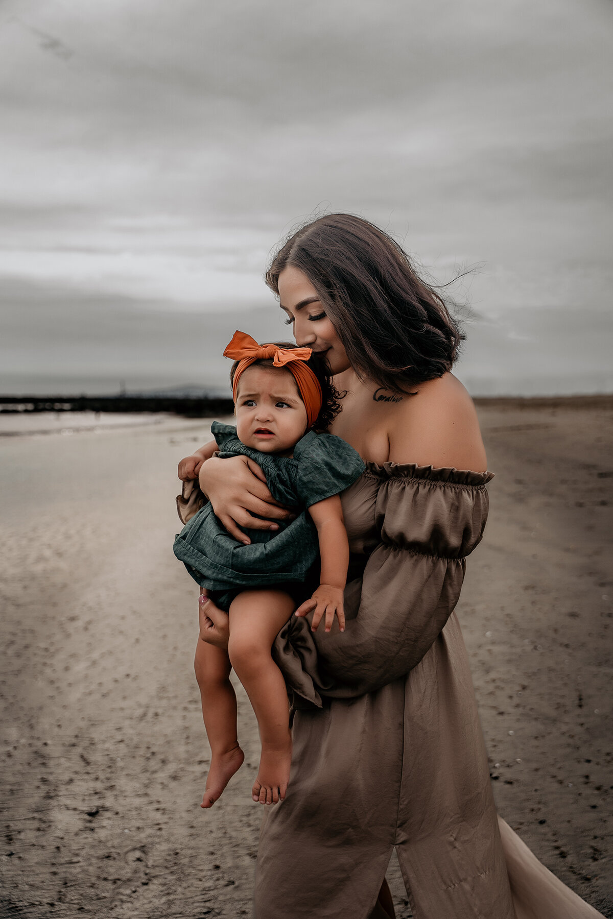 sealbeach-family-photo_m32