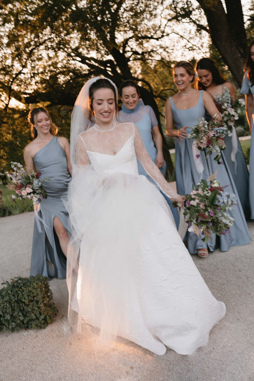 Flora_And_Grace_Editorial_France_Analog_Editorial_Wedding_Photographer (1 von 1)-54