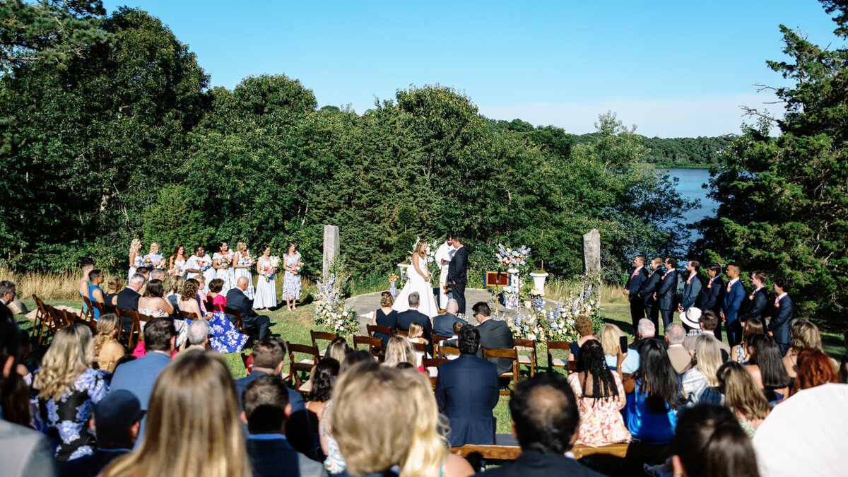 creative outdoor wedding ceremony