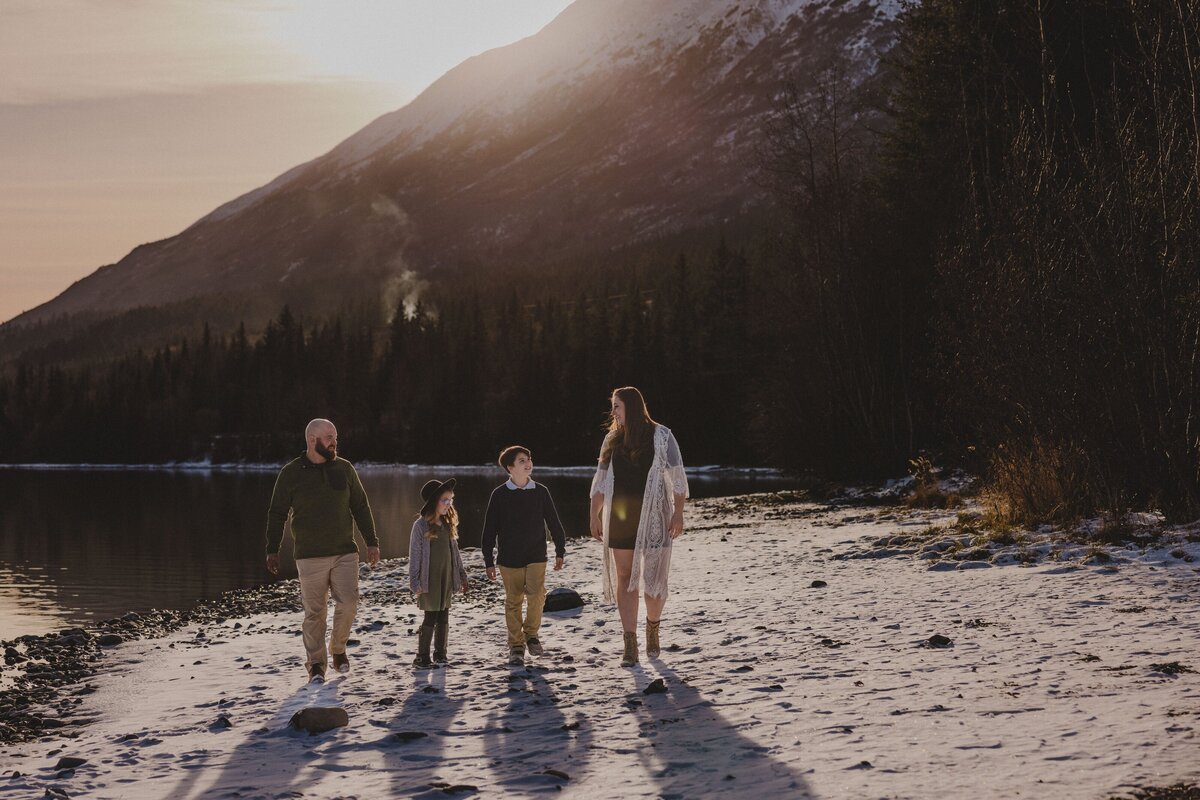 6AlaskaSyverson FamilyMoose Pass