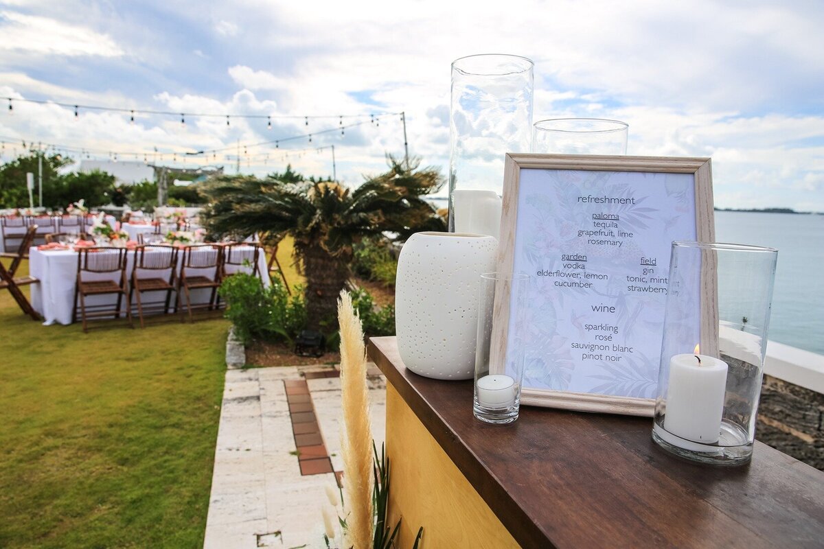 Revolve-Lunch-Bermuda-Dasfete-23
