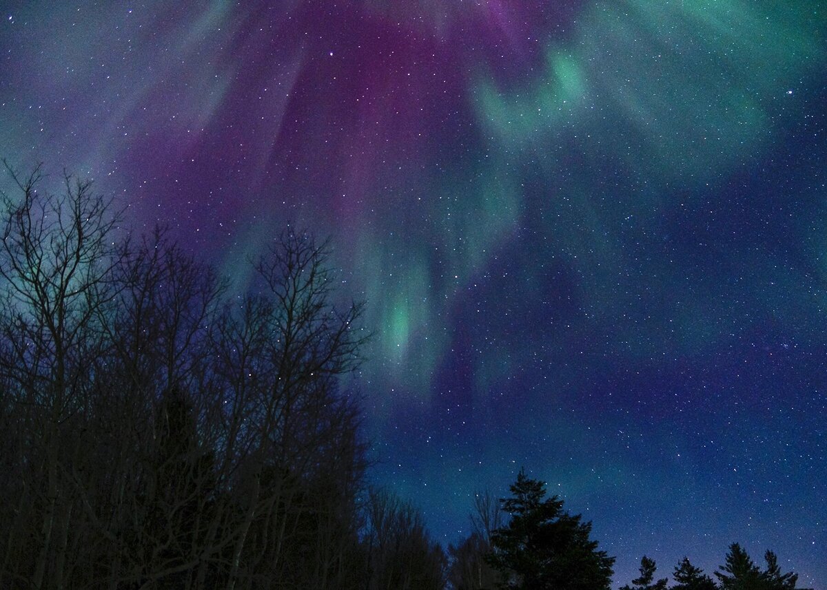 norhtern-lights-green