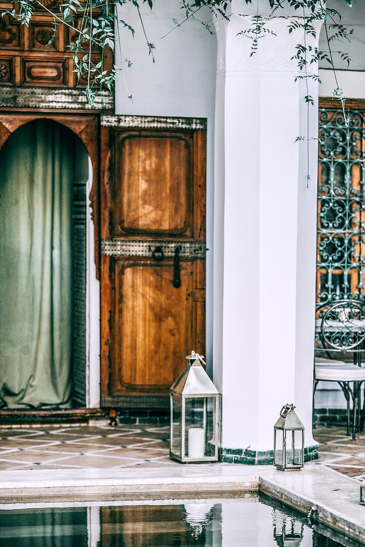 pexels-maria-orlova-4906511