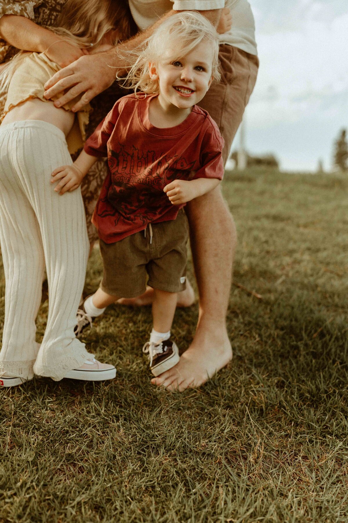 emmawandphotography_bundneena_kurnell_motherhood_sutherlandshirephotographer_cronullaphotographer_motherhood_sydneymotherhoodphotographer_royalnationalpark_familyphotographer_sutherlandshirefamilyphotographer_cronullafamilyphotographer_beachshoot_beachfamilysession_vanlife_urbanfamilyphotographer