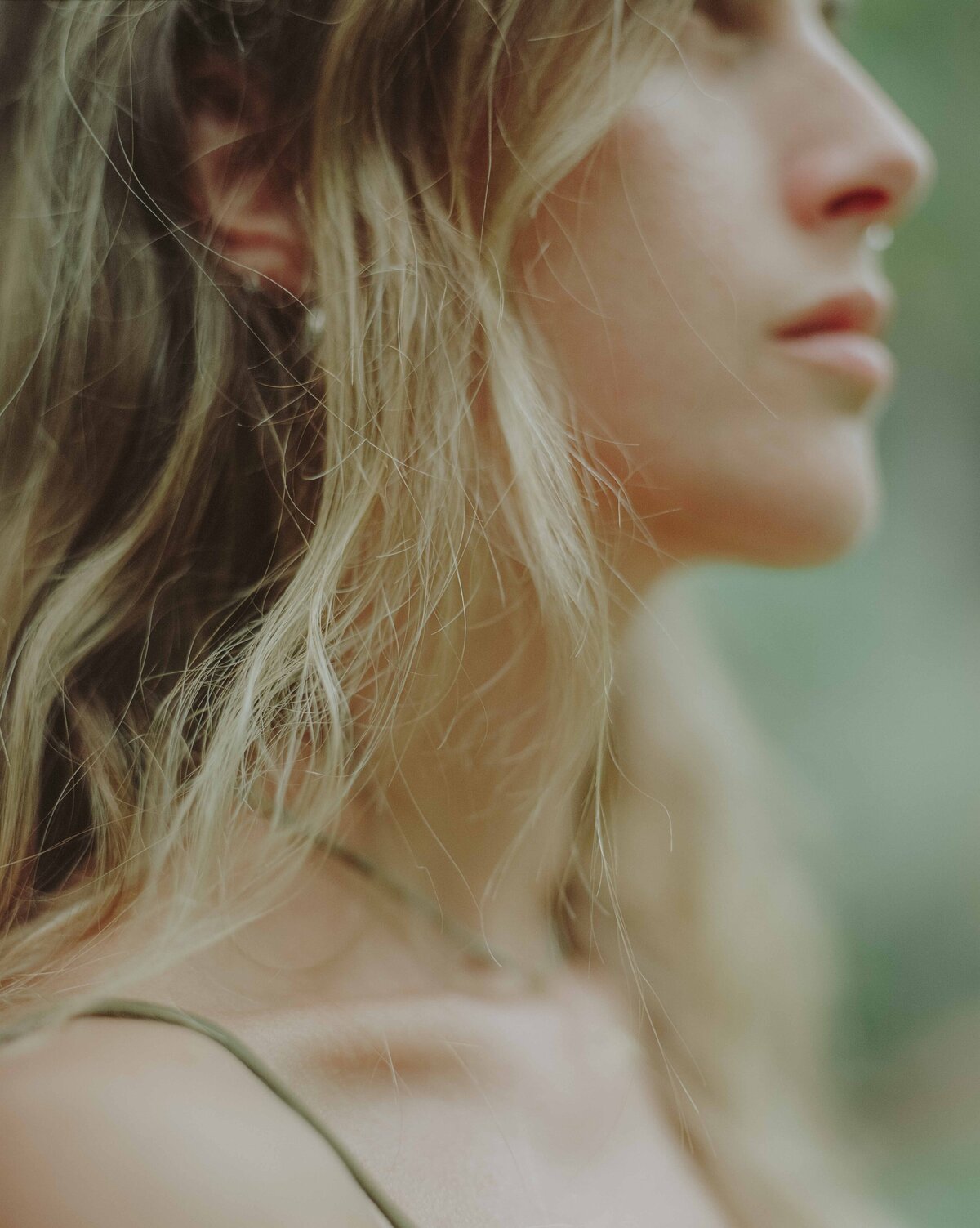 meg-artist-portrait-4