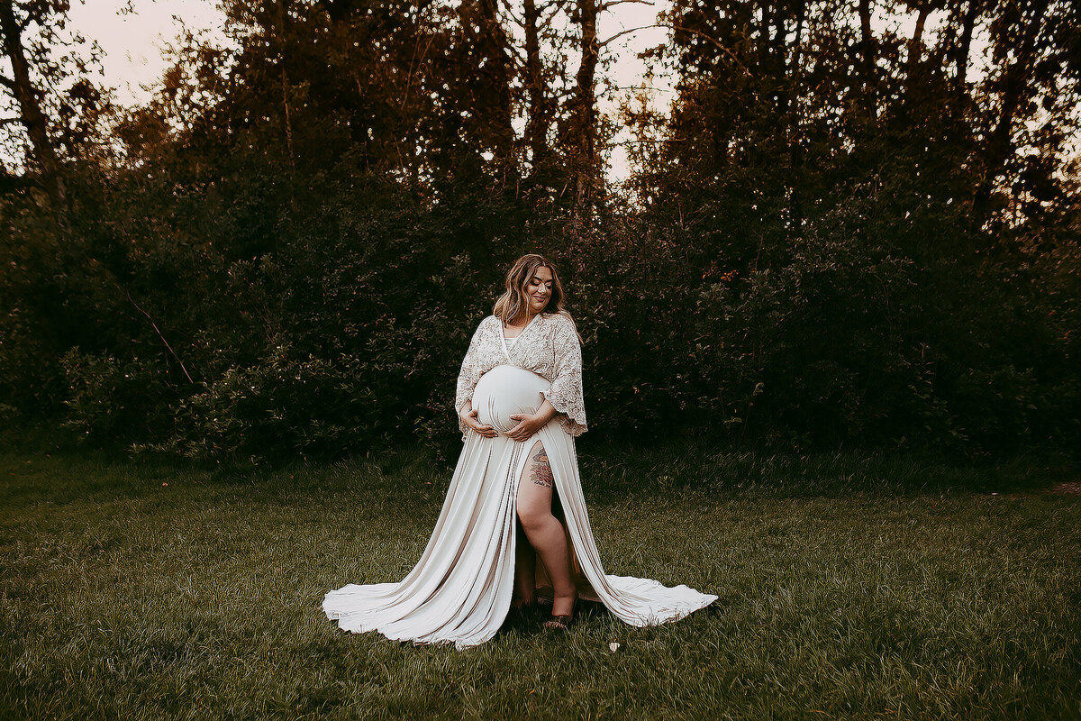 Edmonton Maternity Photography_Kelsie Kelly Photographer Best 2024  (23)