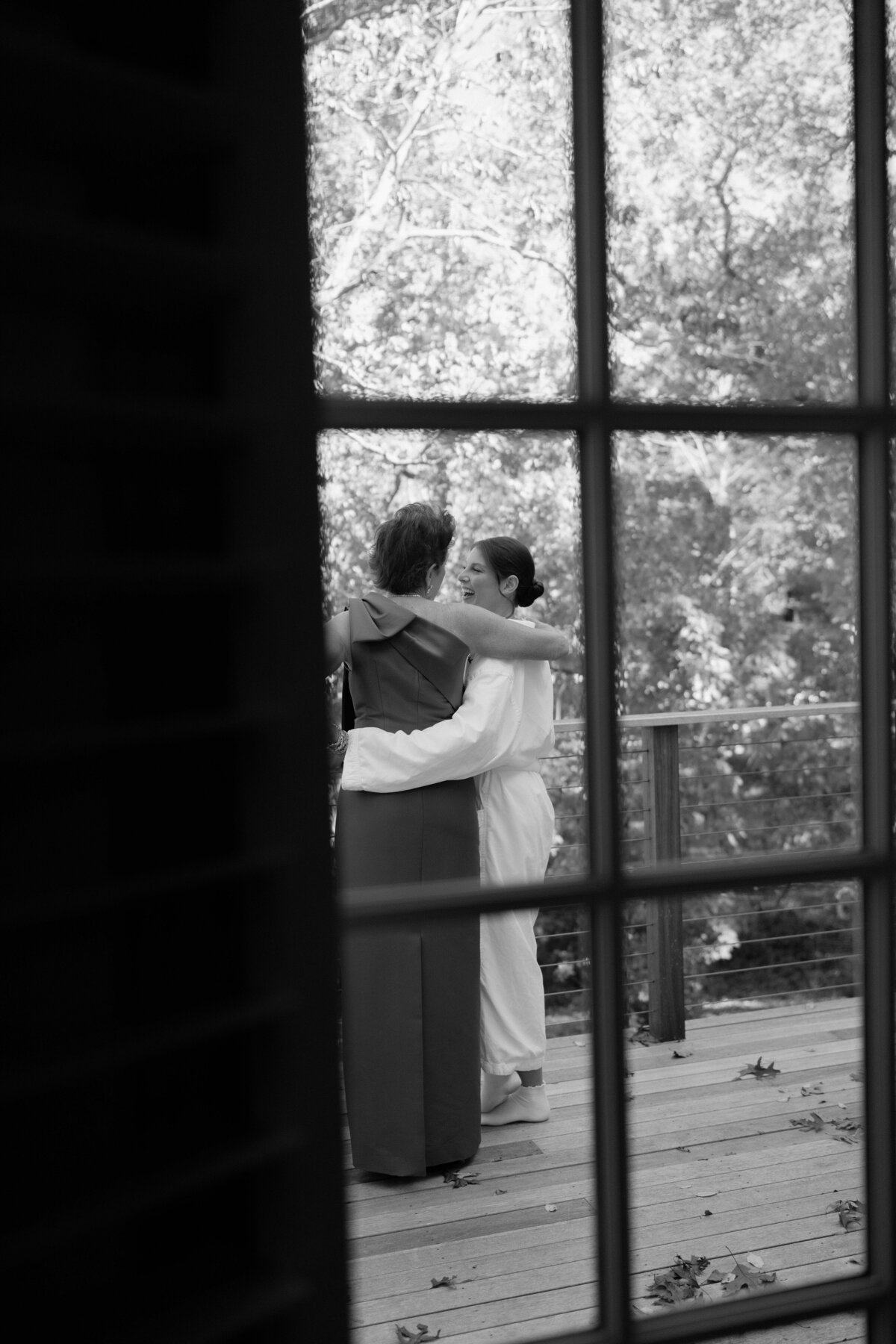 sarahtrevor-1gr_LMP-23