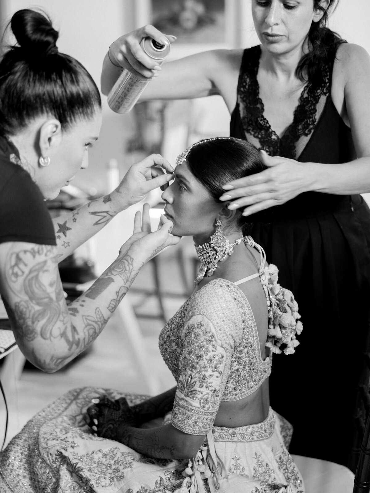 049-larissa-cleveland-modern-engaged-wedding-rain-juls-sharley-napa-095-larissa-cleveland-italy-lake-como-pliniana-wedding-shannon-leahy-IMG_0470