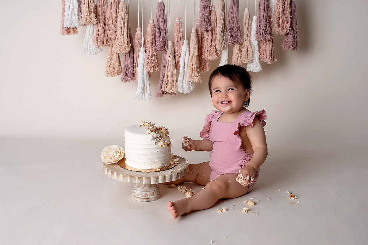 charlottesville va cake smash session first birthday