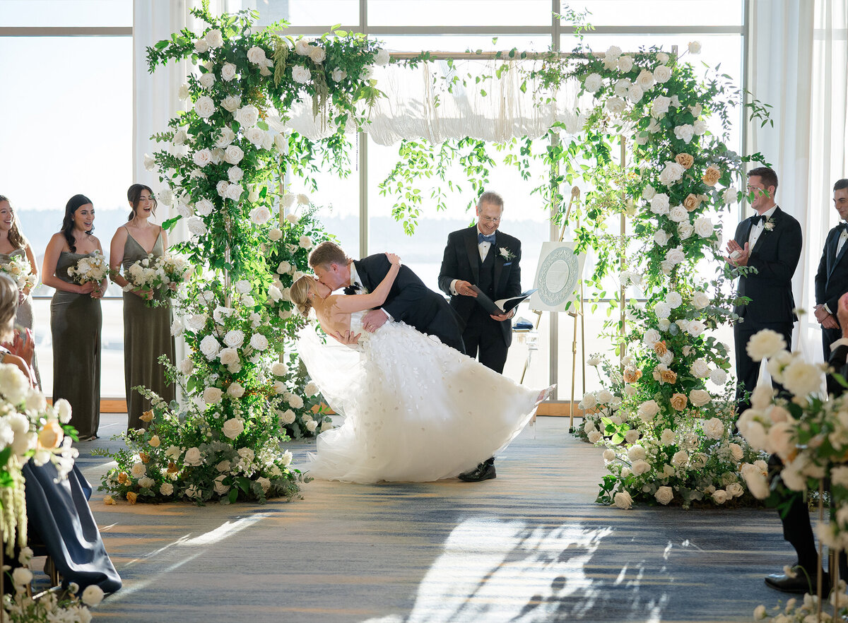 Four Seasons Hotel Seattle Wedding Phyotographer - 52