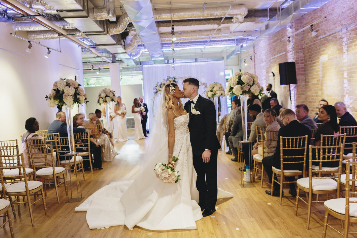 fall-multicultural-wedding-floating-world-gallery-chicago