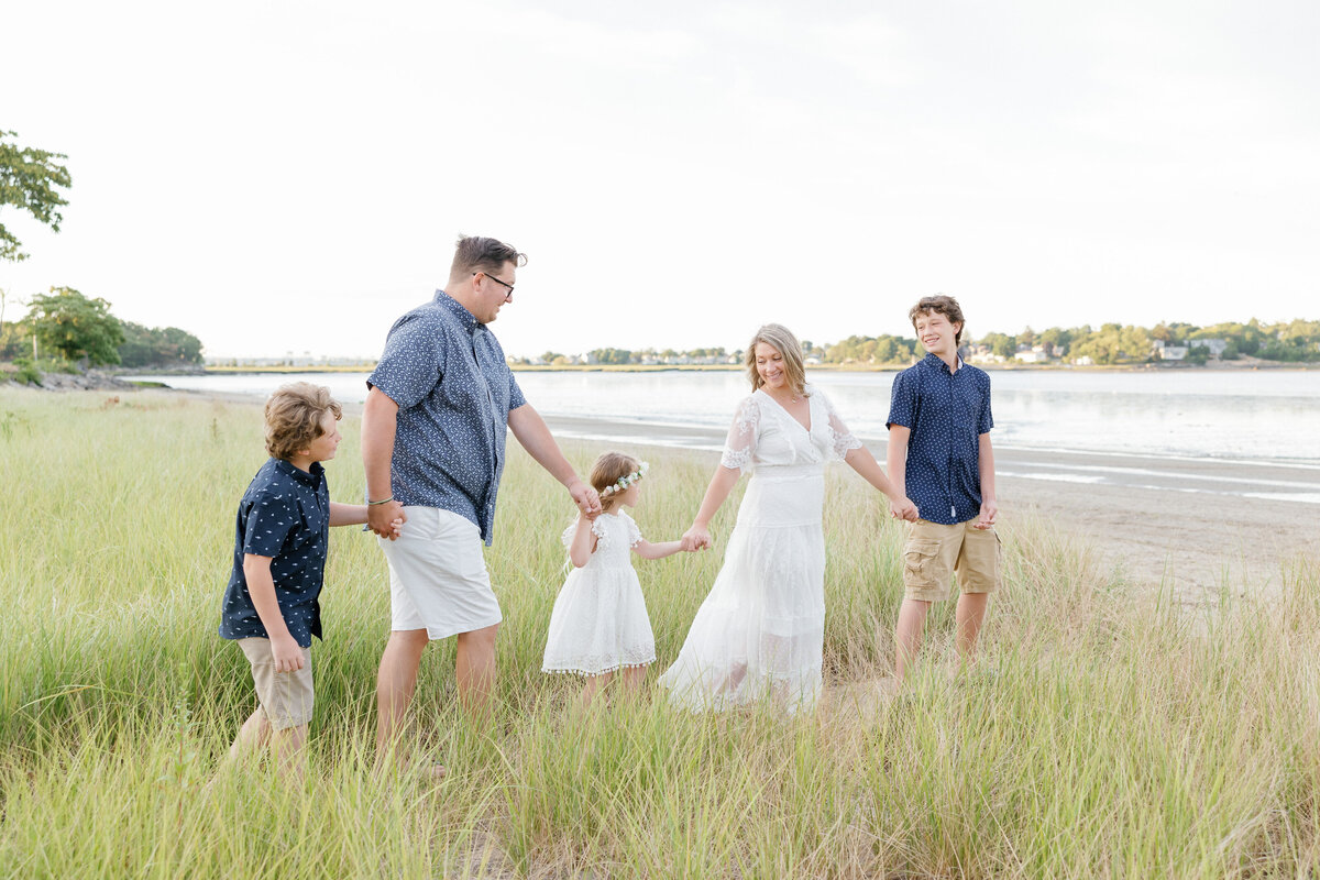 beach family session massachusetts family photographer