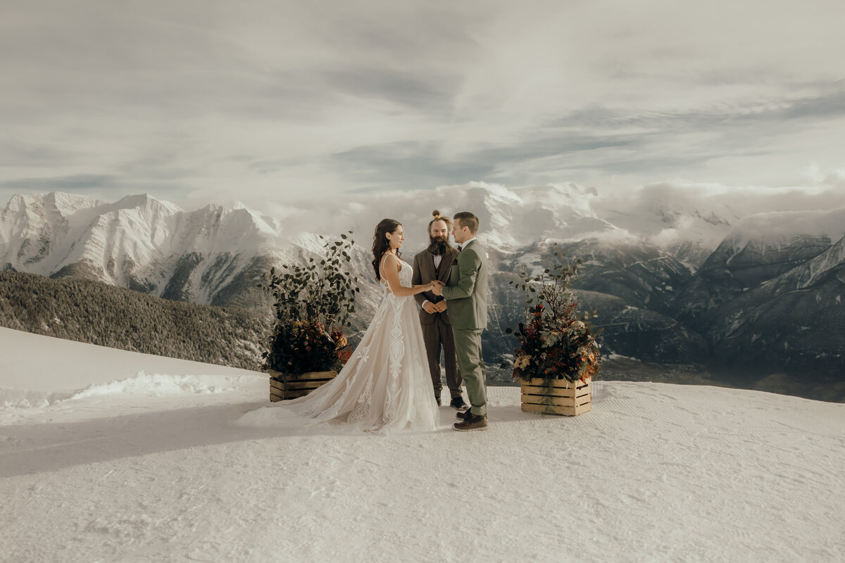 Hochzeitsfotograf-belalp brautpaarshooting schnee elopment_182