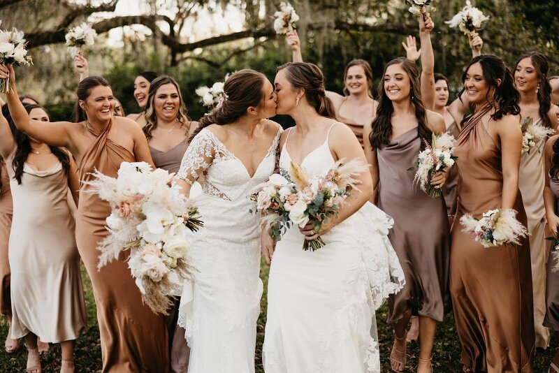 Kelsey_Draven_Wearethebowsers-167_websizeSameSexBohoFlorals