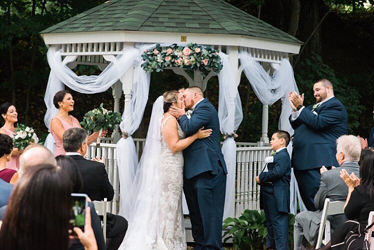 575142941_122100120381106042_3543771865582191761_n