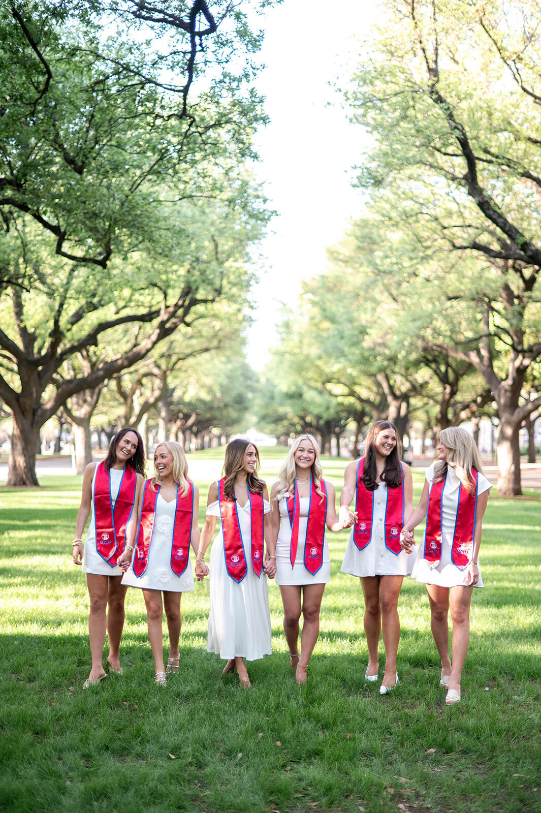 kam-smu-graduation-group-041025-23