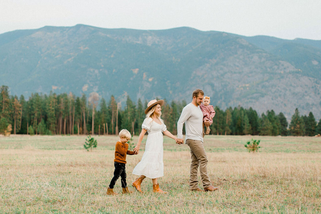 Haley Jessat, Montana Wedding Photograph with her Family
